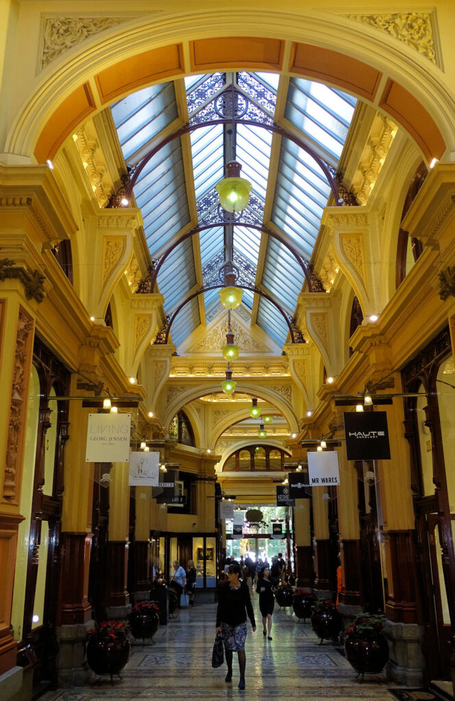 Royal Arcade, wunderschöne Einkaufsmall aus dem 19. Jahrhundert